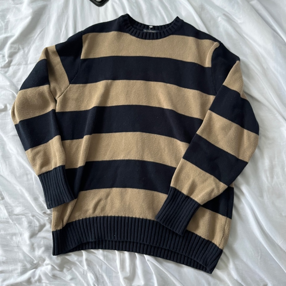 Brandy Melville Nikki Sweater